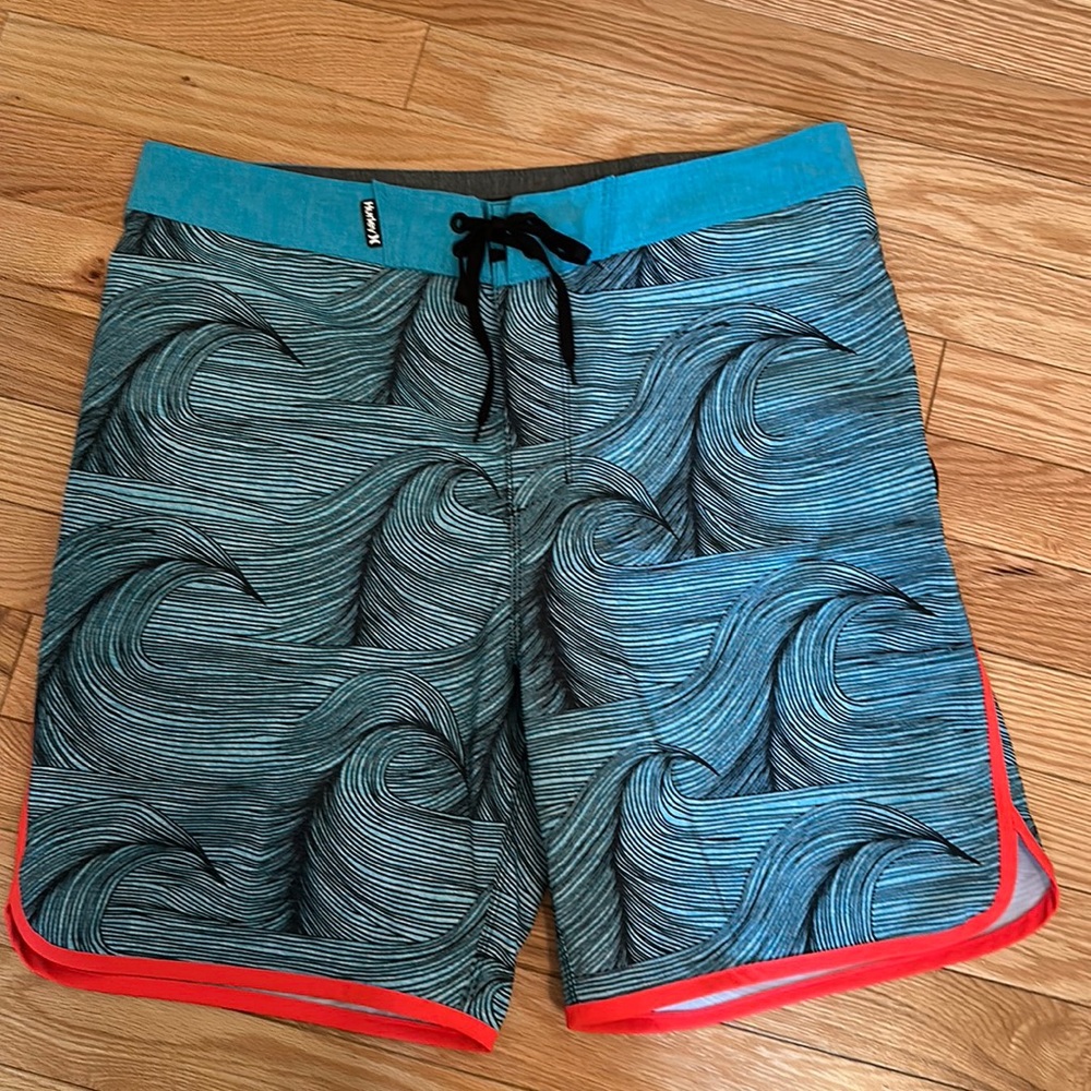 Hurley board shorts